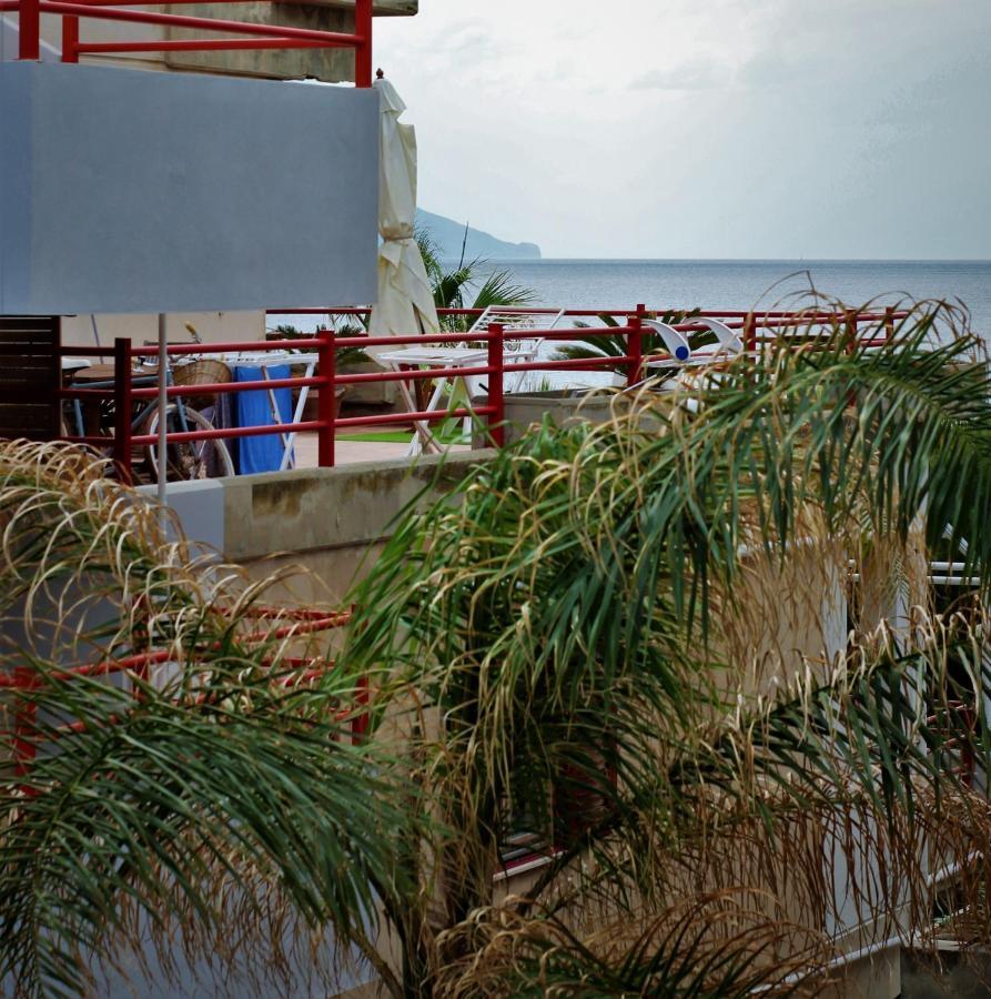 Casa Vacanza Nina Milazzo Exterior foto